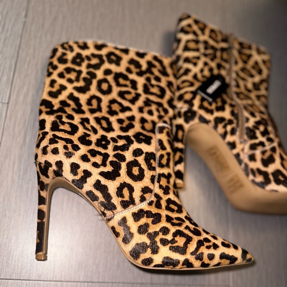 ‼️SALE‼️ Express leopard heeled booties - Picture 2 of 5